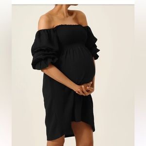 Nothing fits but maternity dress . NWT